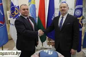 Трудом прославили район