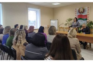 Алеся Луковская встретилась с коллективом РТЦСОН