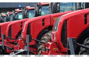 Беларусь намерена увеличить поставки техники в Санкт-Петербург и Ленинградскую область