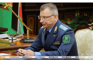 Председатель ГТК Беларуси: соседние страны нарушают соглашения по пропуску через границу транспорта