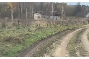 «Районка» выясняла, почему на легковушке не стоит ехать в деревню Петровщину
